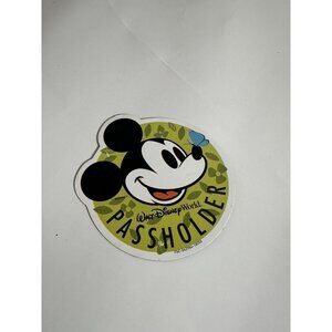 Walt Disney World Annual Passholder Magnet Mickey Mouse